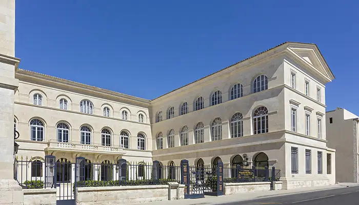 Le Grand Hôtel Dieu
