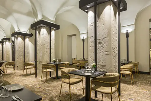 ''La Table Consulaire''