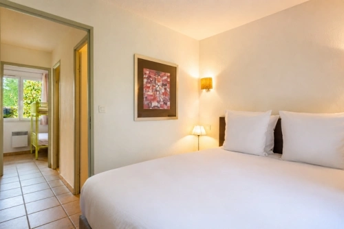 2-bedroom apartment 5 people